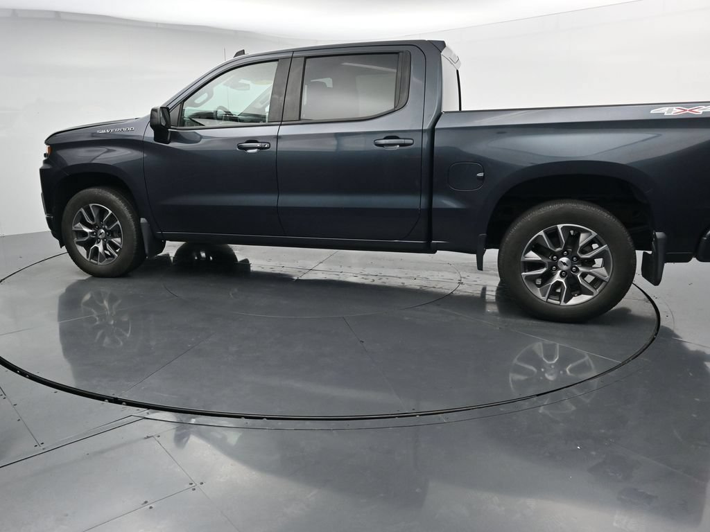 Used 2020 Chevrolet Silverado 1500 RST w/ RST Value Package AWD/4WD image 5