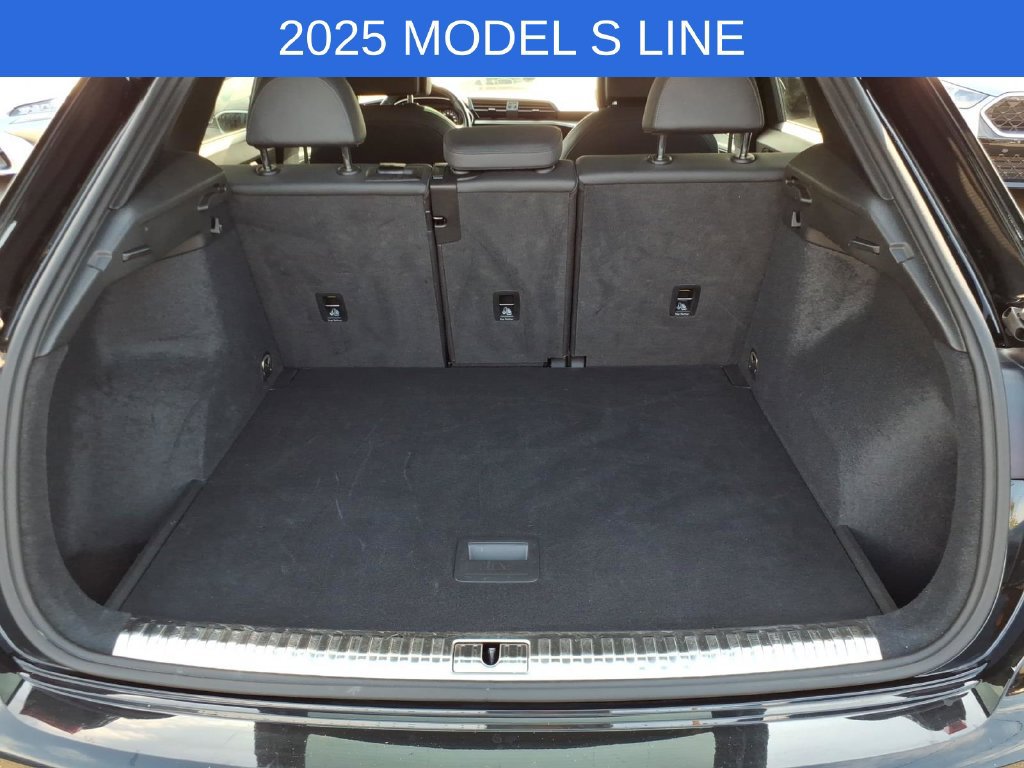 Used 2025 Audi Q3 2.0T Premium AWD/4WD image 19