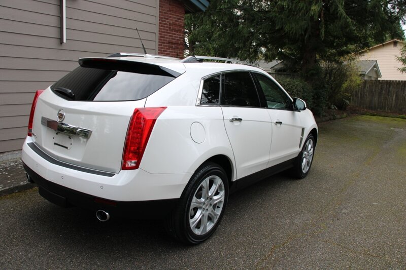 Used 2010 Cadillac SRX Performance AWD/4WD image 3