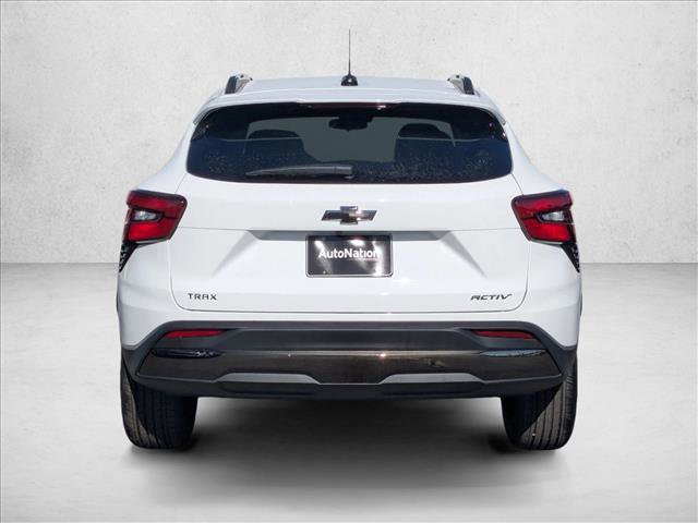 New 2026 Chevrolet Trax ACTIV w/ Sunroof Package FWD image 8