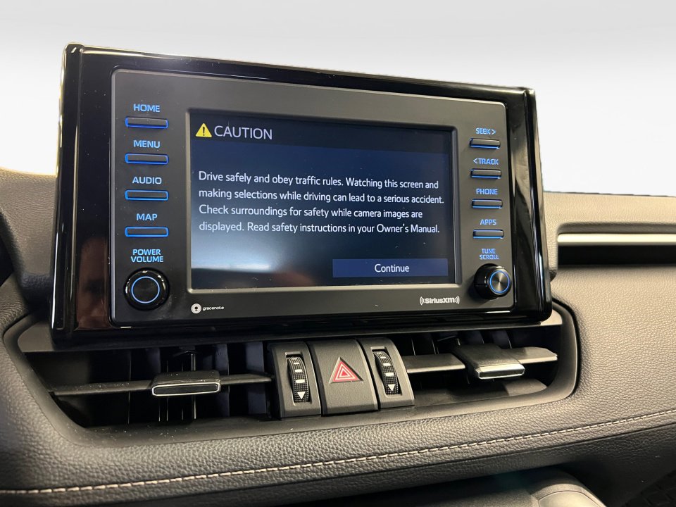 Used 2021 Toyota RAV4 XLE Premium image 21