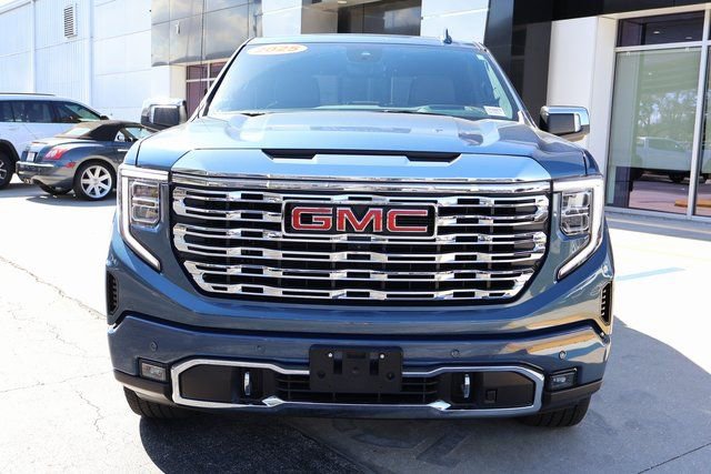 Certified 2025 GMC Sierra 1500 Denali w/ Denali Reserve Package image 2
