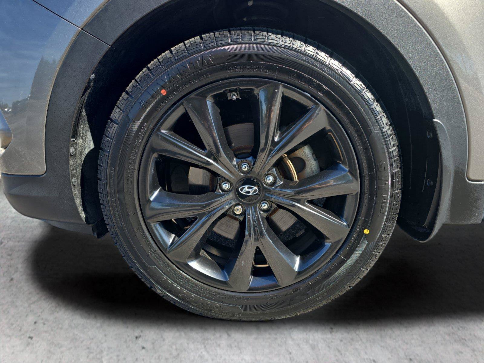 Used 2018 Hyundai Santa Fe Sport FWD image 47