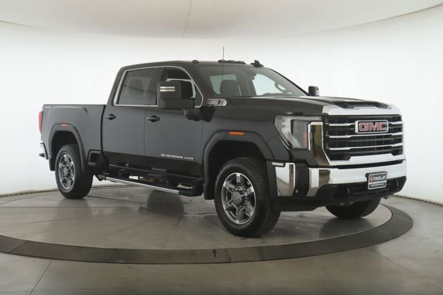 Used 2025 GMC Sierra 2500 SLE w/ SLE Convenience Package AWD/4WD image 2