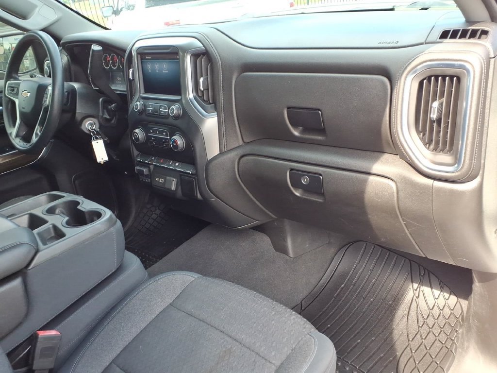 Used 2019 Chevrolet Silverado 1500 LT w/ Trailering Package AWD/4WD image 11