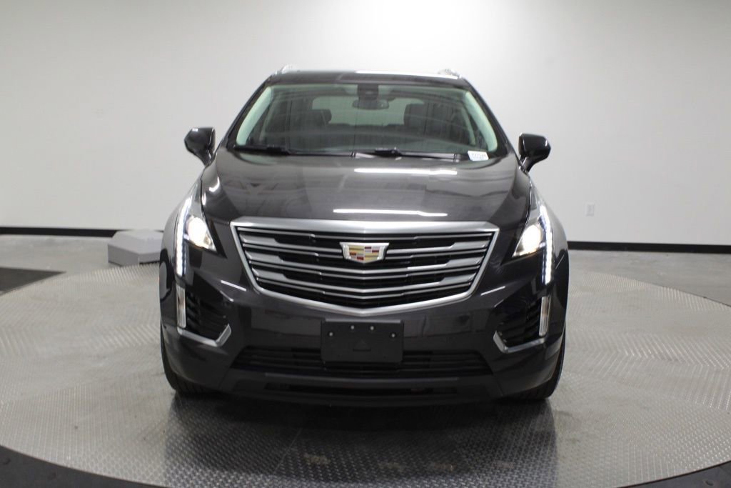 Used 2017 Cadillac XT5 Luxury w/ Driver Awareness Package image 11