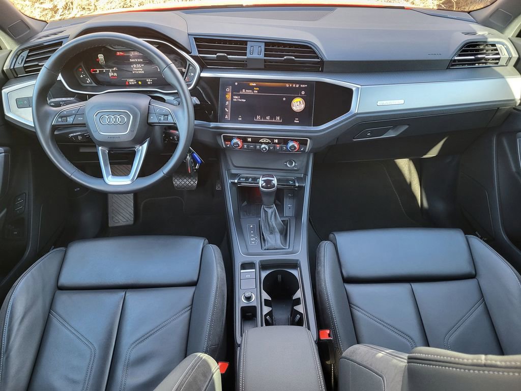 Used 2023 Audi Q3 2.0T Premium Plus w/ Premium Plus Package image 26