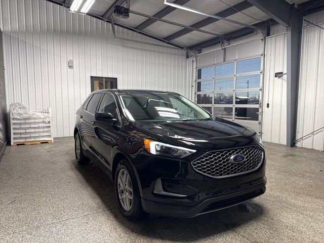 Used 2024 Ford Edge SEL image 28