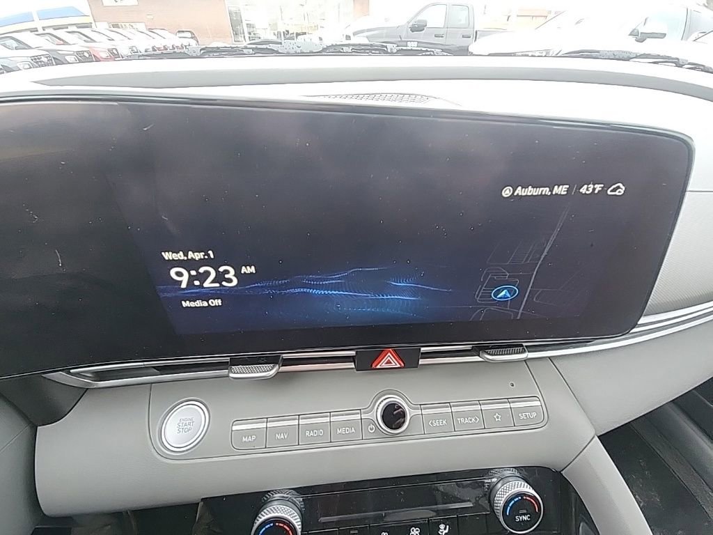 Certified 2023 Hyundai Elantra SEL w/ Convenience Package image 16