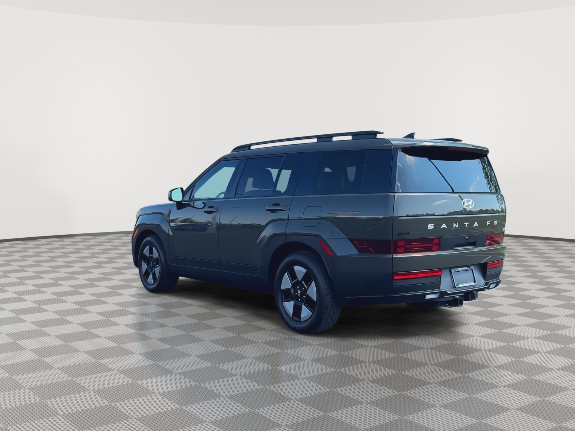 Used 2025 Hyundai Santa Fe SEL FWD image 6