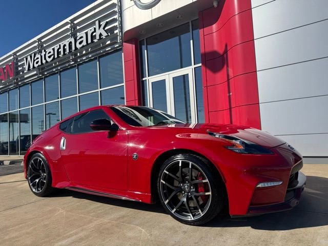 Used 2015 Nissan 370Z NISMO image 1