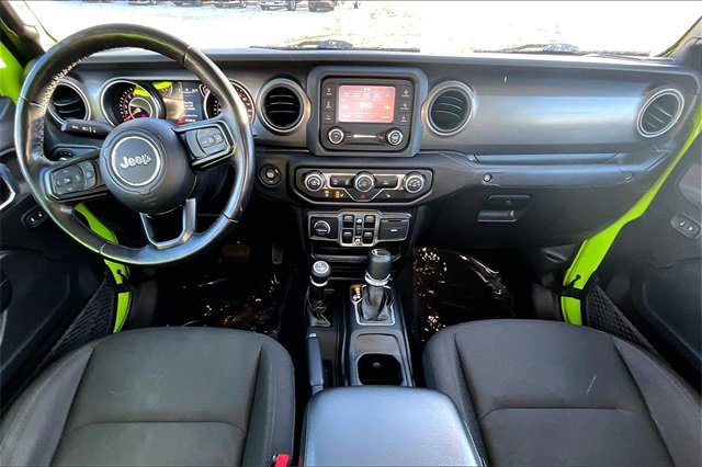 Used 2021 Jeep Gladiator Willys image 15
