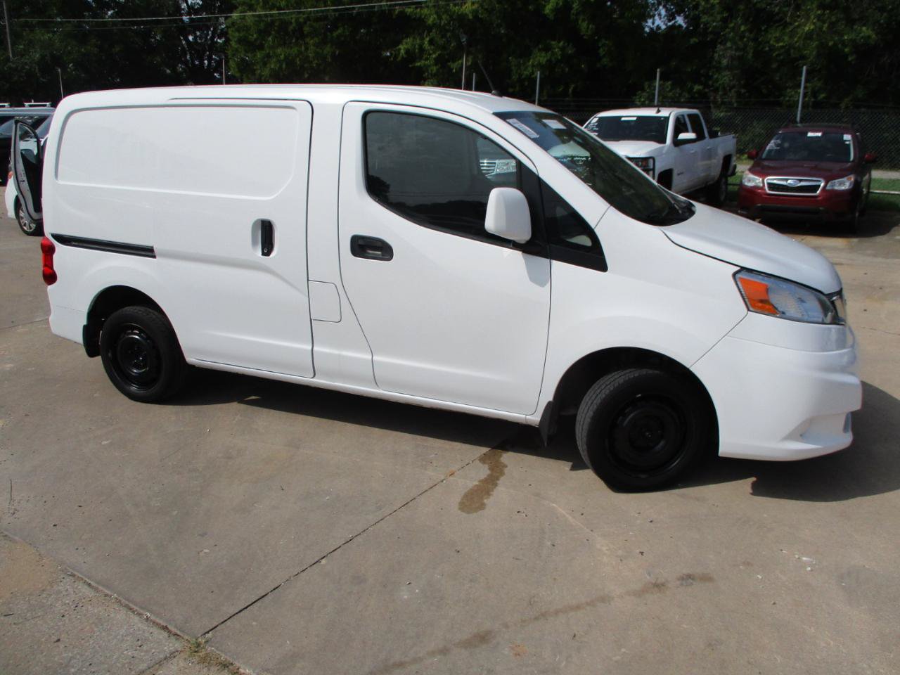 Used 2015 Nissan NV200 SV w/ Back Door Glass Package FWD image 32