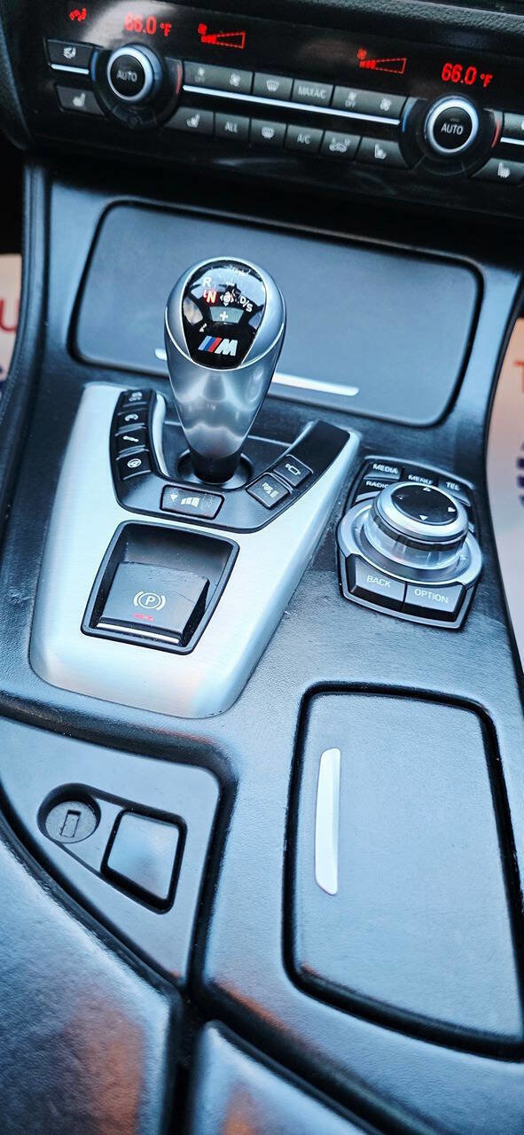 Used 2013 BMW M5 image 21