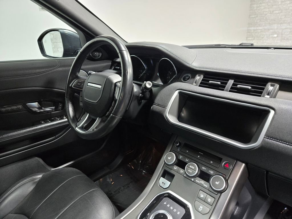 Used 2018 Land Rover Range Rover Evoque SE Premium AWD/4WD image 56
