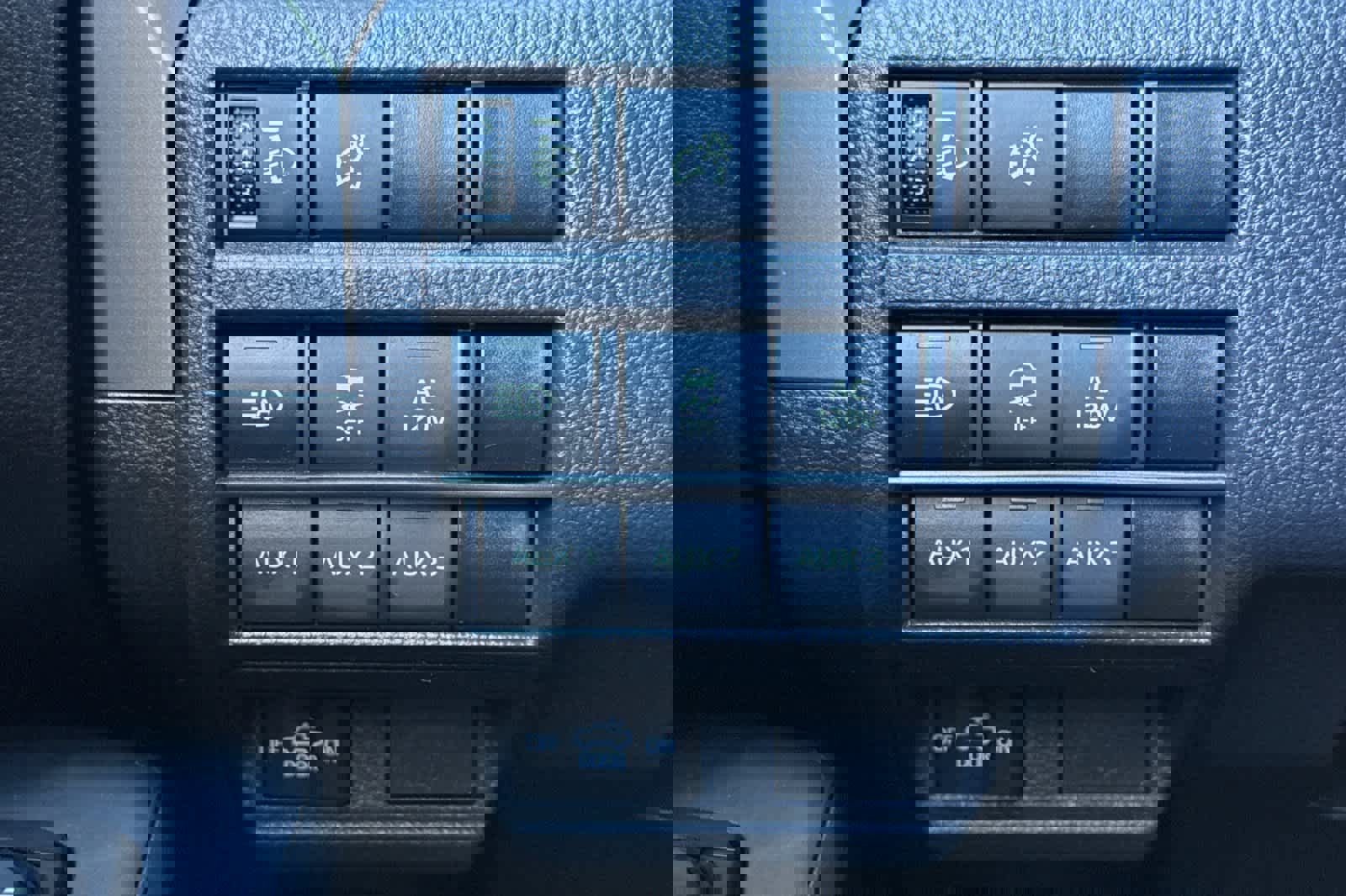 Used 2024 Toyota Tacoma TRD Sport image 29