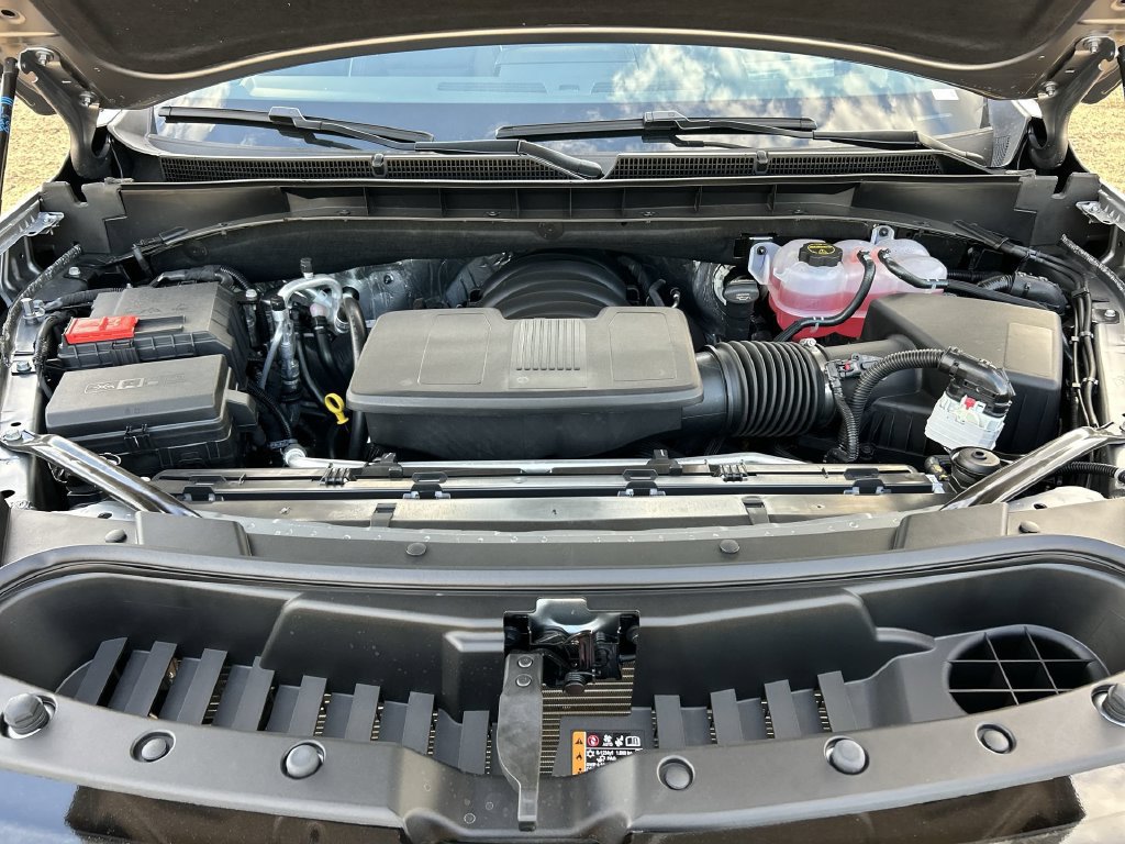New 2026 GMC Yukon AT4 Ultimate AWD/4WD image 31