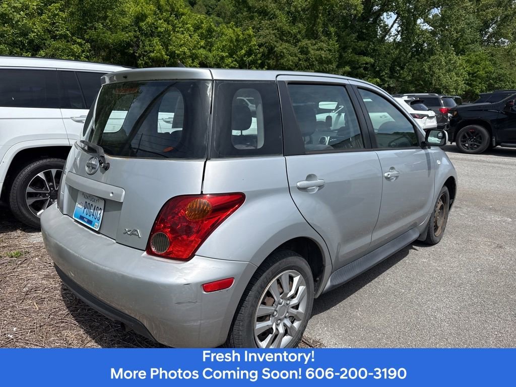 Used 2005 Scion xA FWD image 4