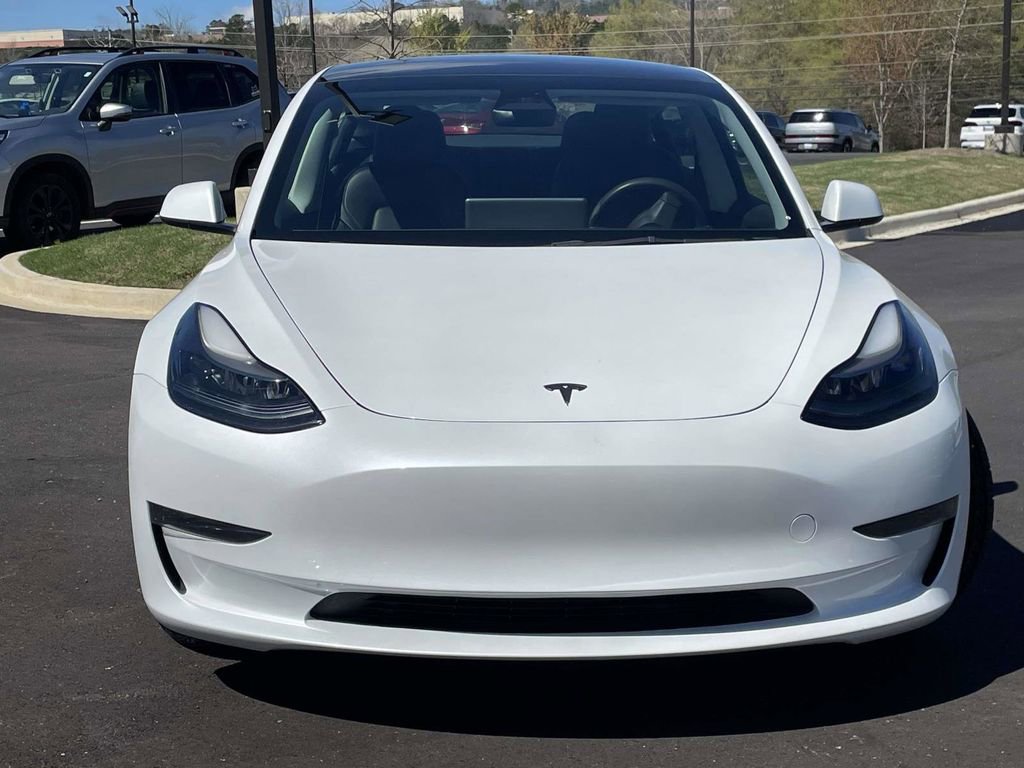 Used 2023 Tesla Model 3 Standard Range image 8