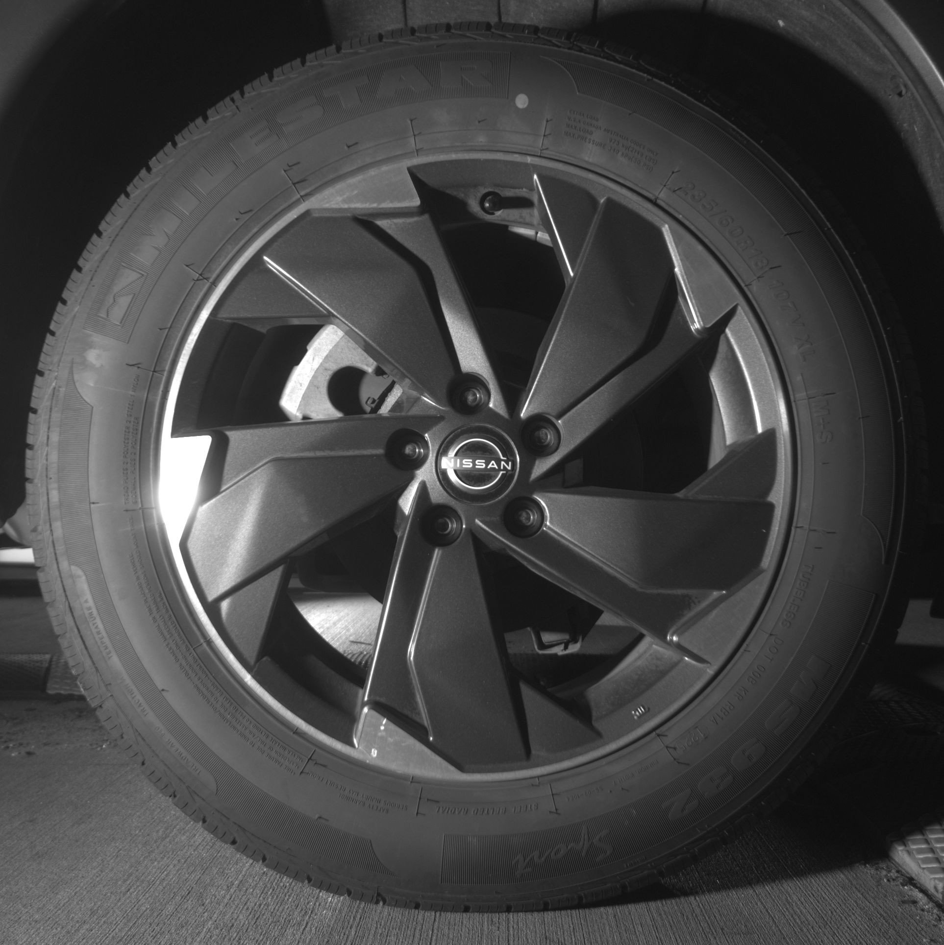 Used 2025 Nissan Rogue SV AWD/4WD image 15
