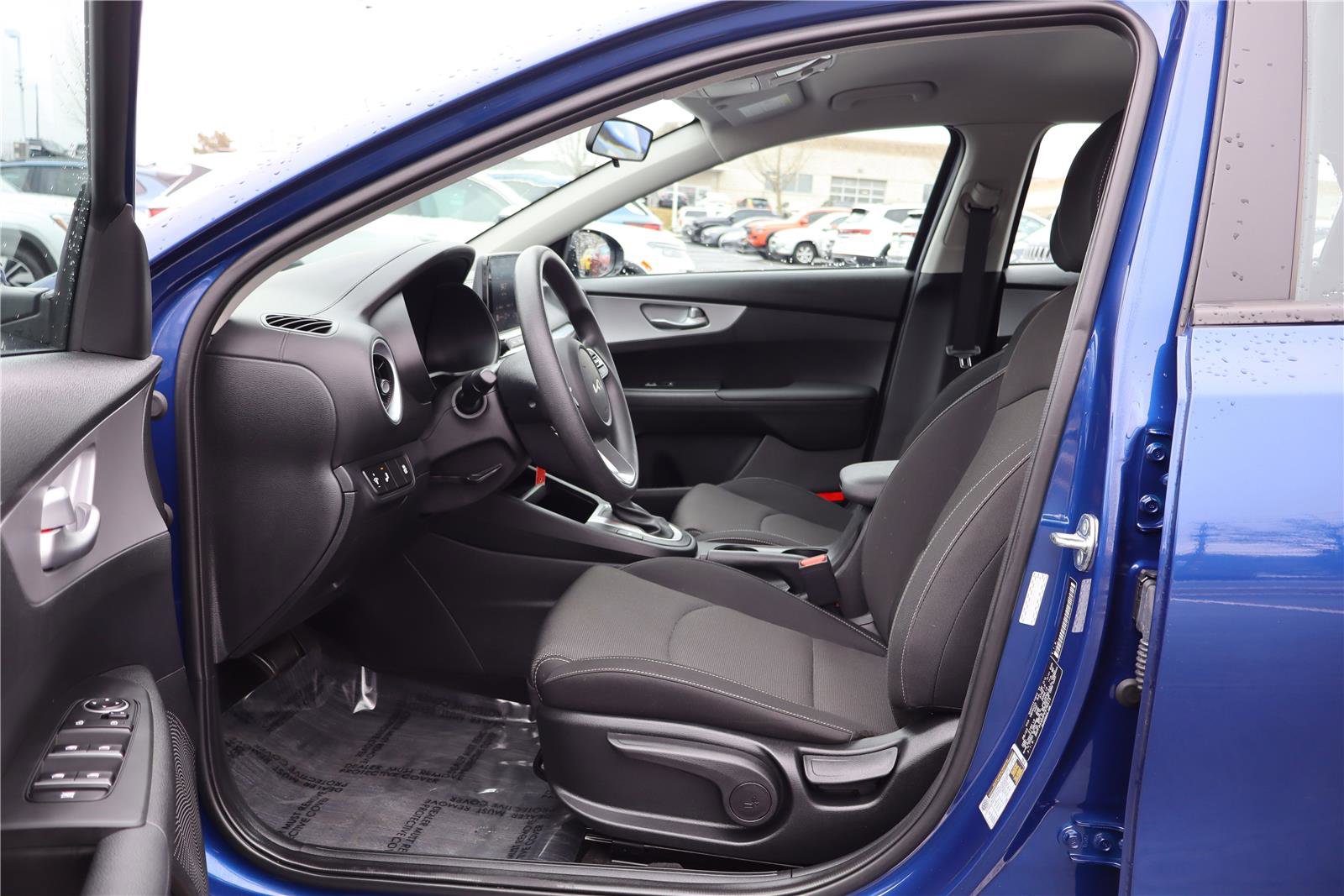 Certified 2023 Kia Forte LXS w/ LXS Technology Package image 15