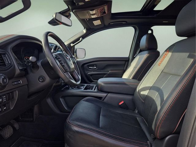 Used 2022 Nissan Titan PRO-4X w/ Pro-4x Convenience Package image 21