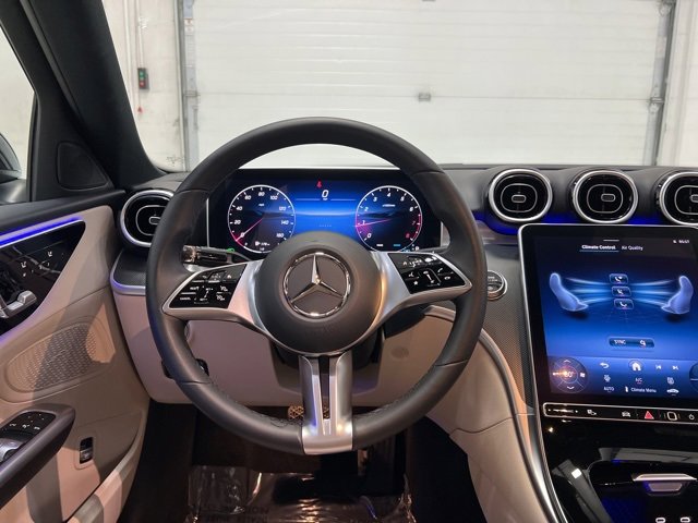 Used 2025 Mercedes-Benz C 300 4MATIC Sedan image 39