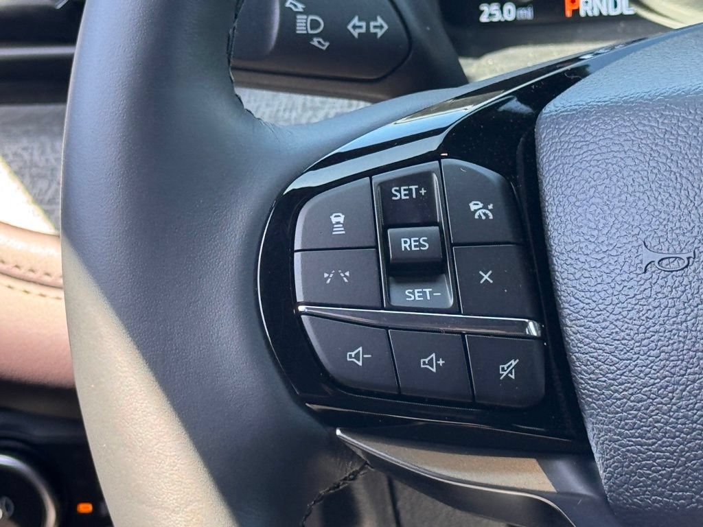 New 2026 Ford Explorer Platinum RWD image 21