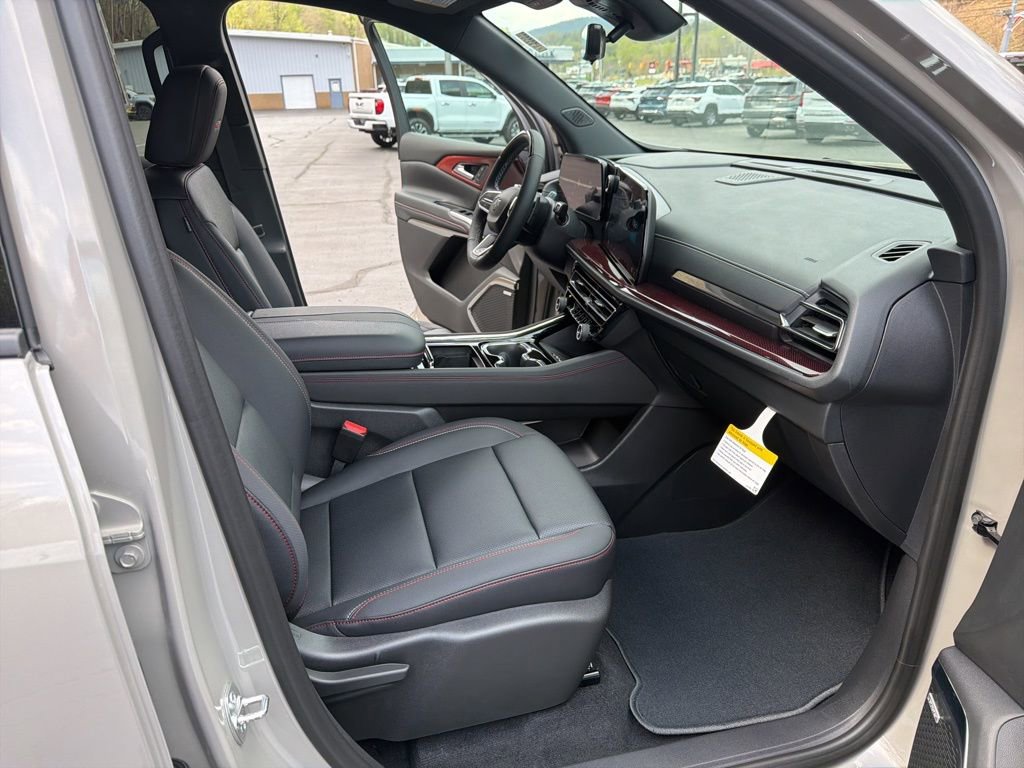 New 2026 Chevrolet Traverse Z71 w/ Enhanced Driving Package image 14