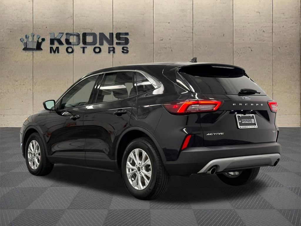 Used 2023 Ford Escape Active FWD image 6