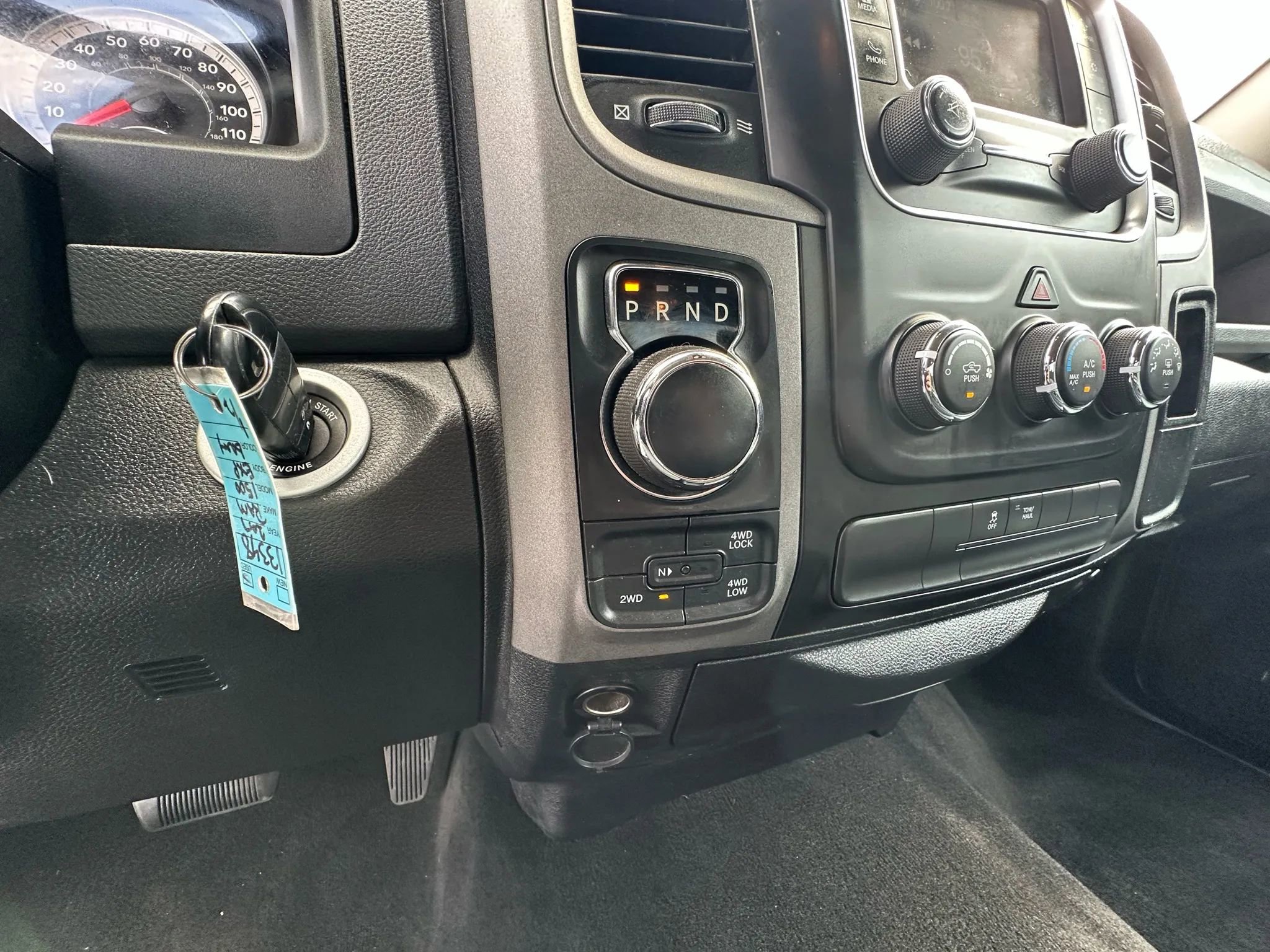 Used 2017 RAM 1500 Express image 17