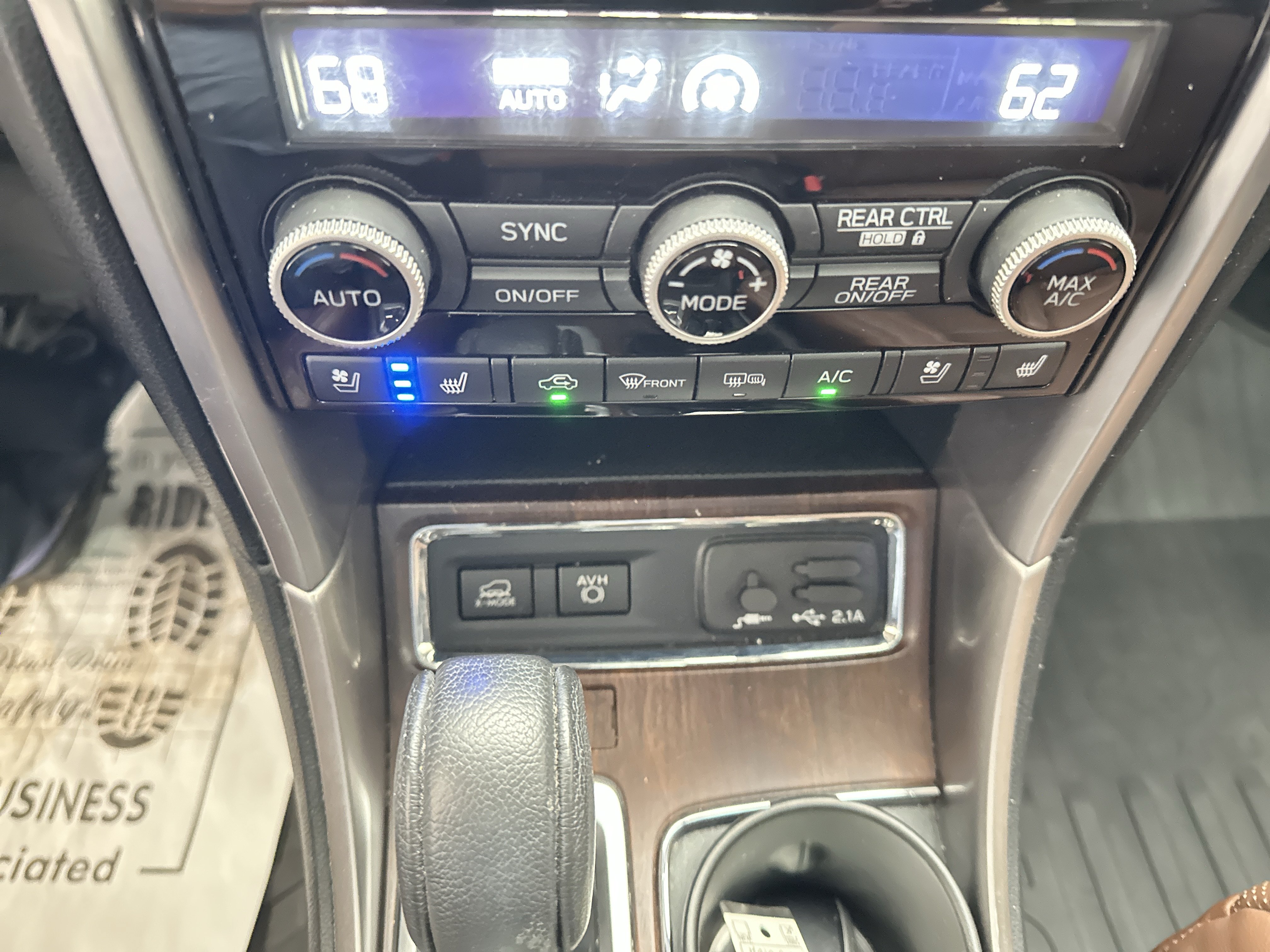 Used 2022 Subaru Ascent Touring AWD/4WD image 38