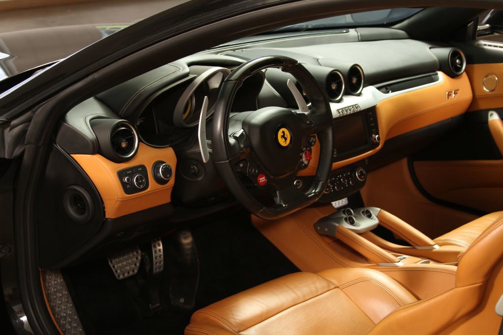 Used 2016 Ferrari FF image 69