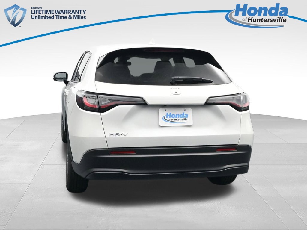New 2027 Honda HR-V LX image 7