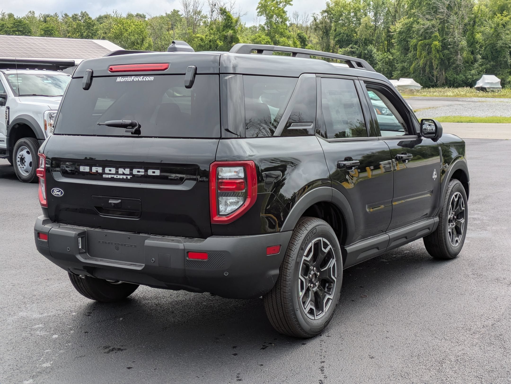 New 2026 Ford Bronco Sport Outer Banks w/ Outer Banks Tech Package+ AWD/4WD image 3