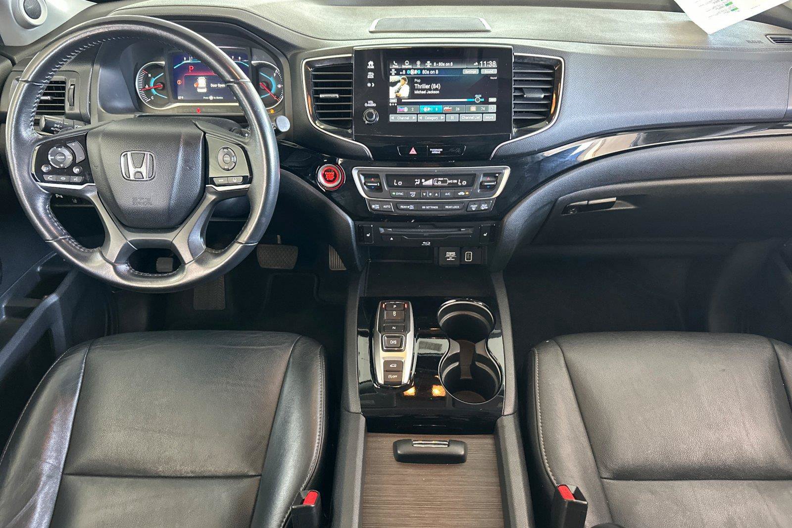 Used 2021 Honda Pilot Touring image 13