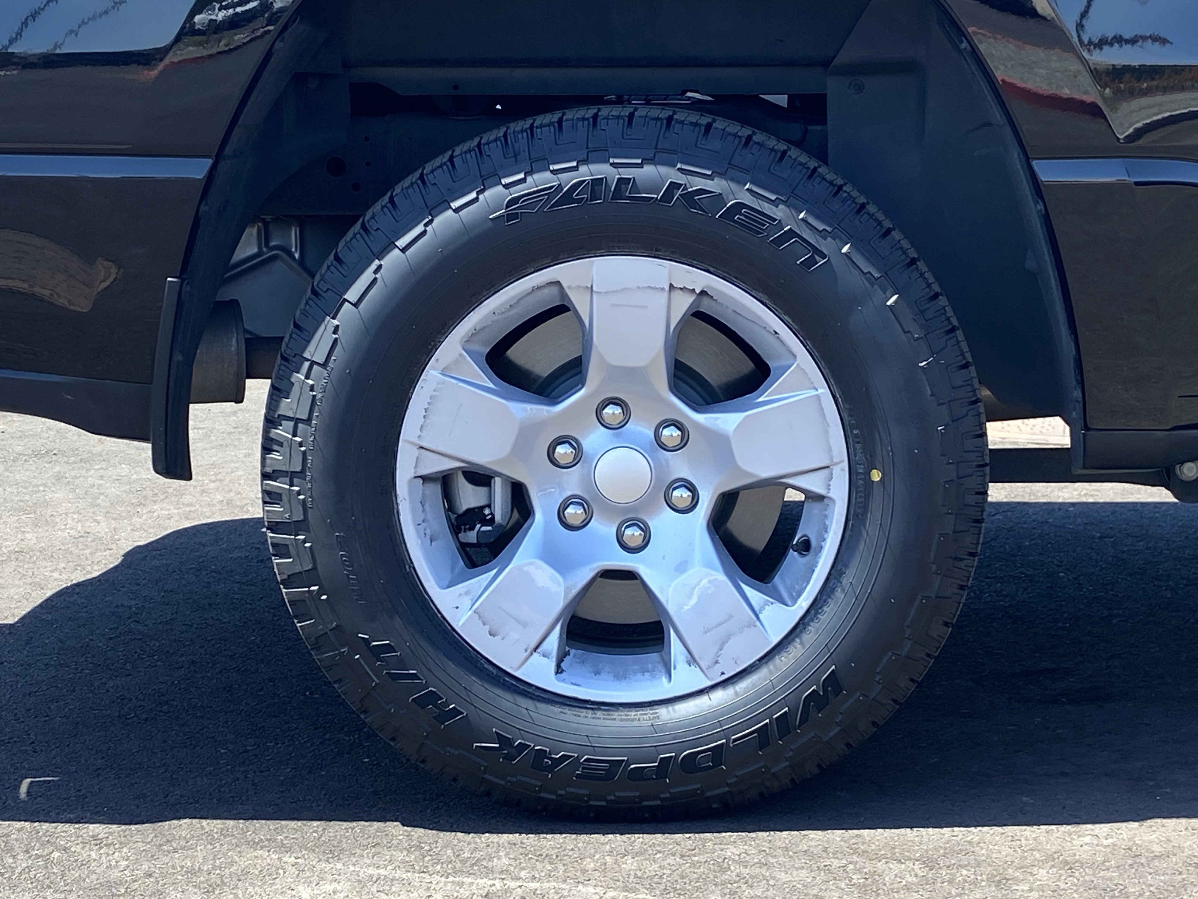 Used 2023 RAM 1500 Big Horn AWD/4WD image 9