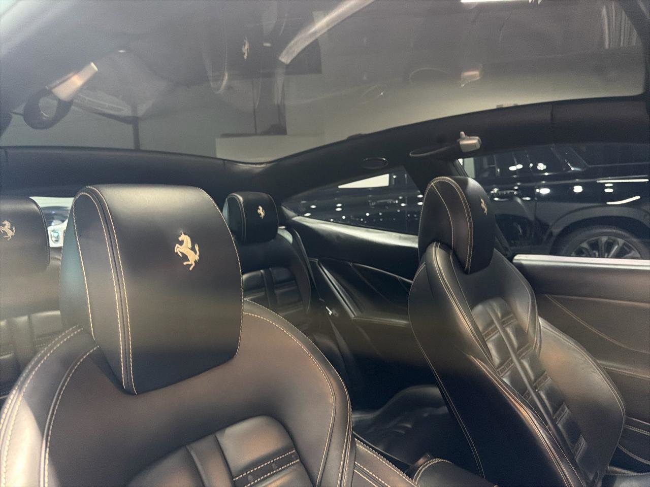 Used 2014 Ferrari FF image 29