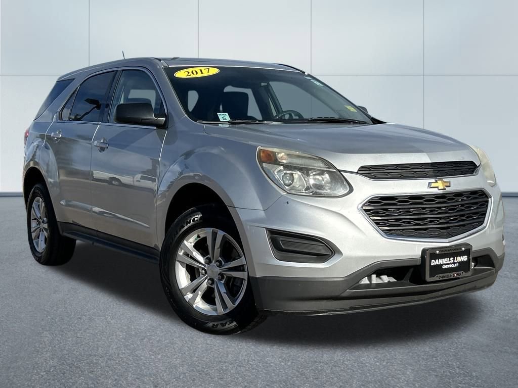 Used 2017 Chevrolet Equinox LS image 37