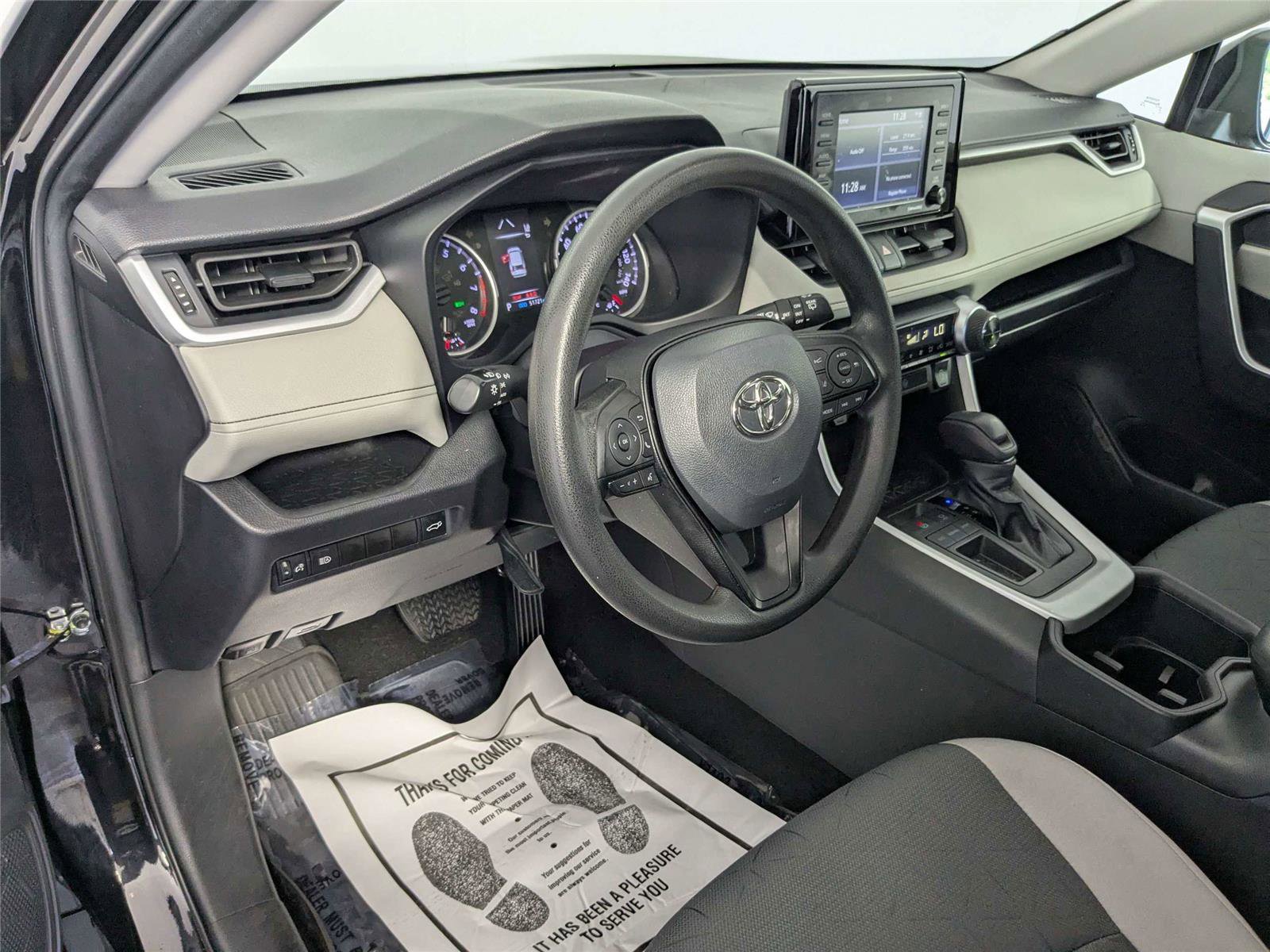 Certified 2022 Toyota RAV4 XLE w/ Convenience Package FWD image 9