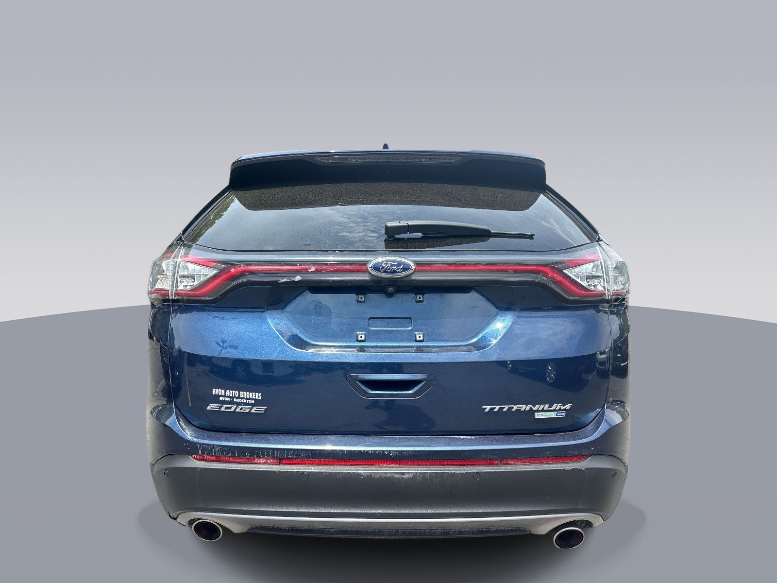 Used 2017 Ford Edge Titanium w/ Equipment Group 301A AWD/4WD image 4