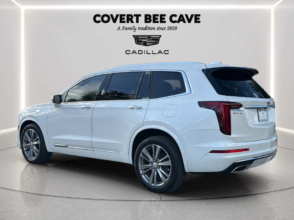 Certified 2024 Cadillac XT6 Premium Luxury FWD image 5