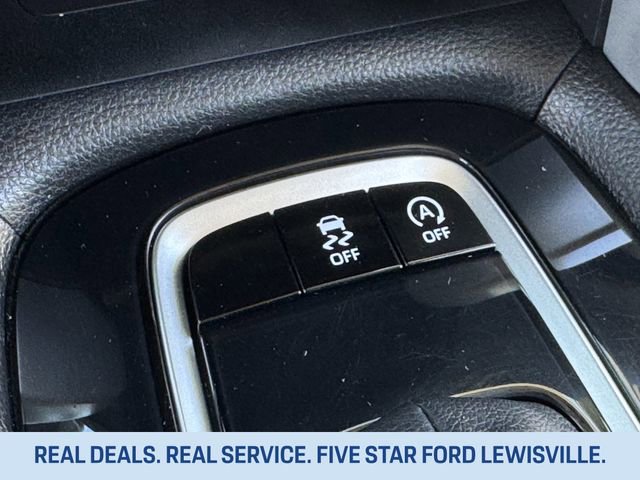 Used 2023 Toyota Corolla Cross LE image 19