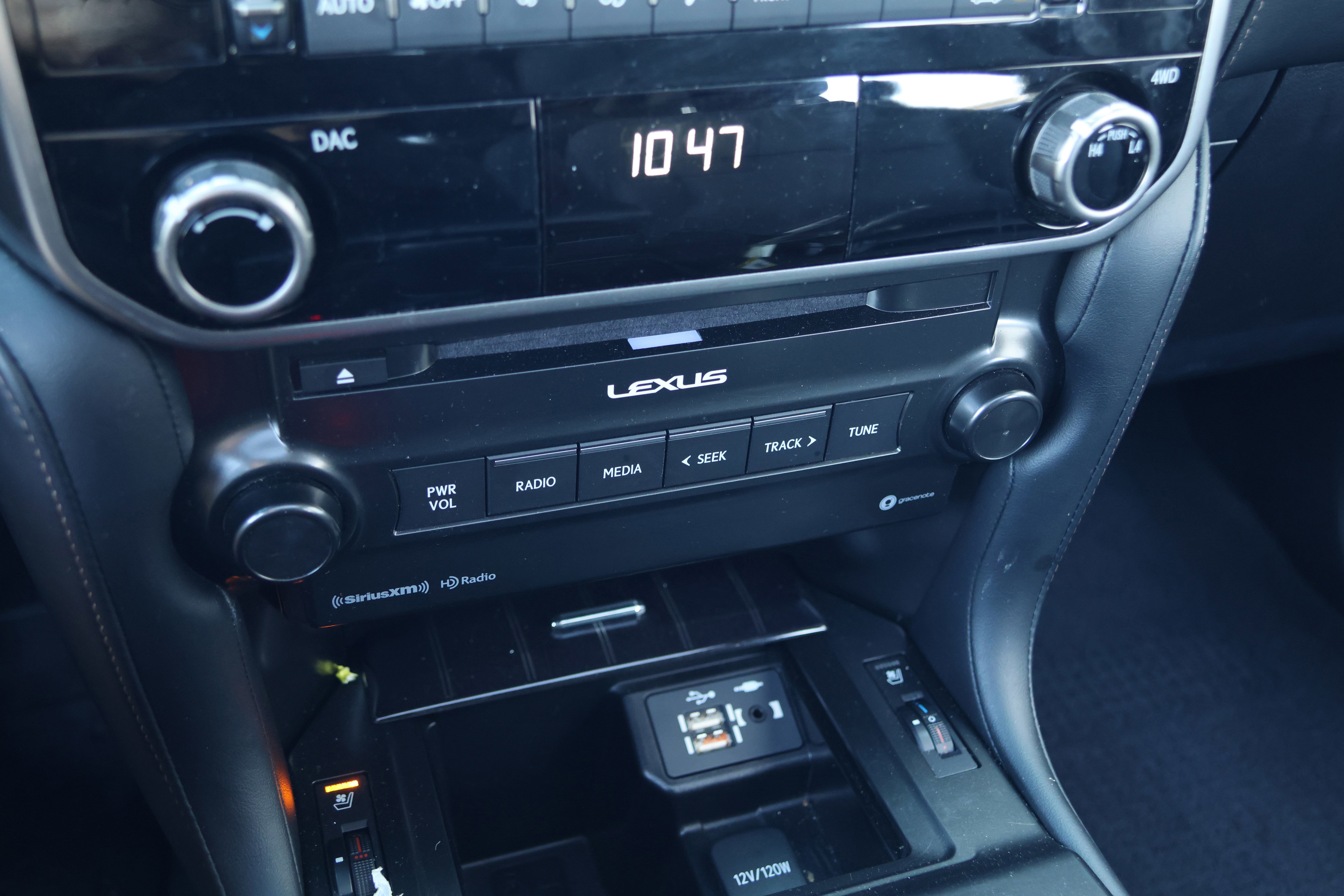 Certified 2023 Lexus GX 460 Premium w/ Premium Package image 28