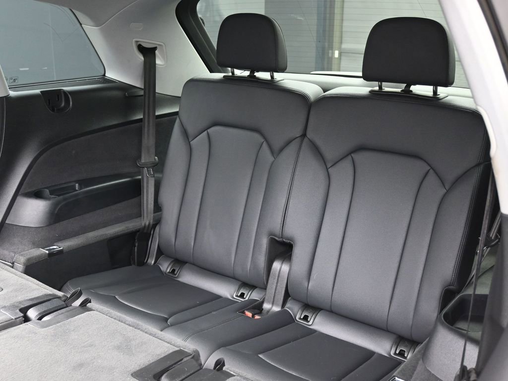 Used 2023 Audi Q7 2.0T Premium image 38