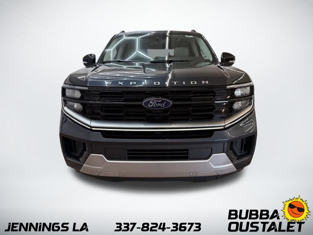 New 2026 Ford Expedition Platinum w/ Driver's Package image 8