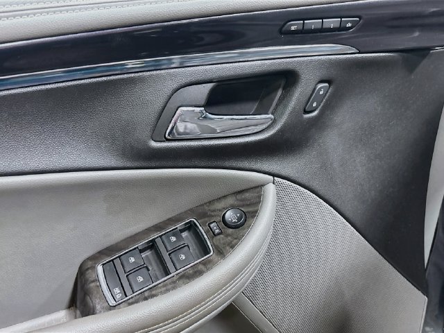 Used 2015 Chevrolet Impala LTZ FWD image 12