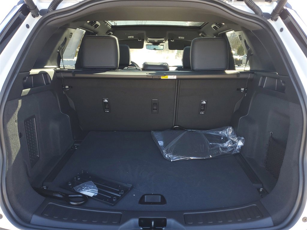 New 2026 Land Rover Discovery Sport Landmark image 30