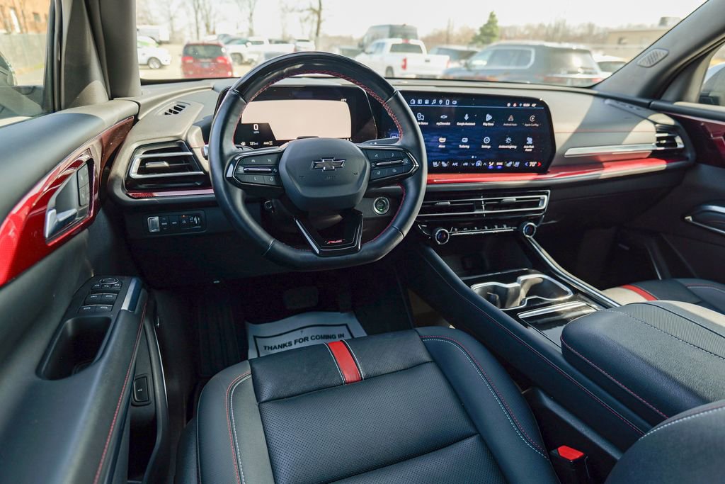 Used 2024 Chevrolet Traverse RS w/ LPO, Floor Liner Package image 43