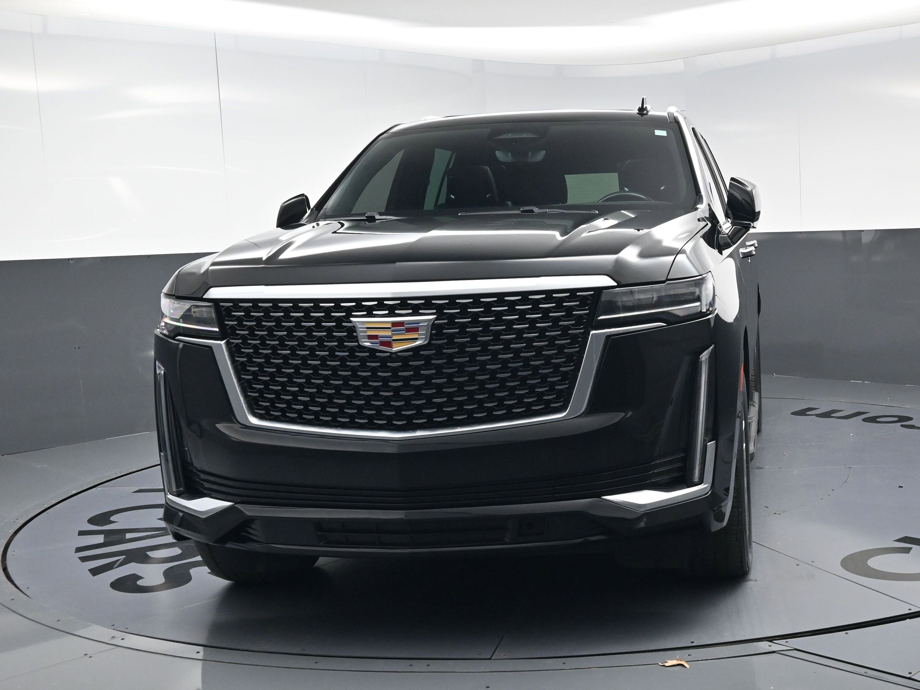 Used 2021 Cadillac Escalade Premium Luxury image 5